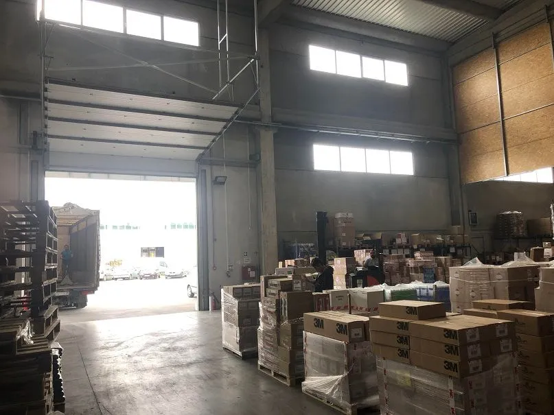 Rent, office space, 2000m², Zemun Sve Podlokacije, Beograd