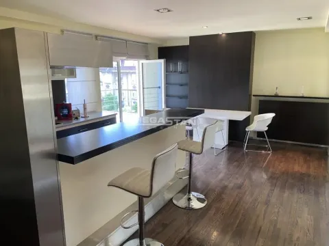 Izdavanje, trosoban stan, 93m², Stari Grad, Beograd - image 3