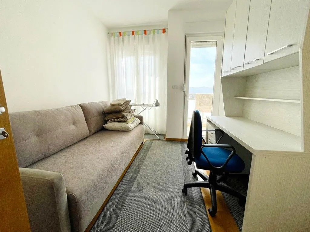 Rent, two bedroom apartment, 68m², City Kvart, Podgorica