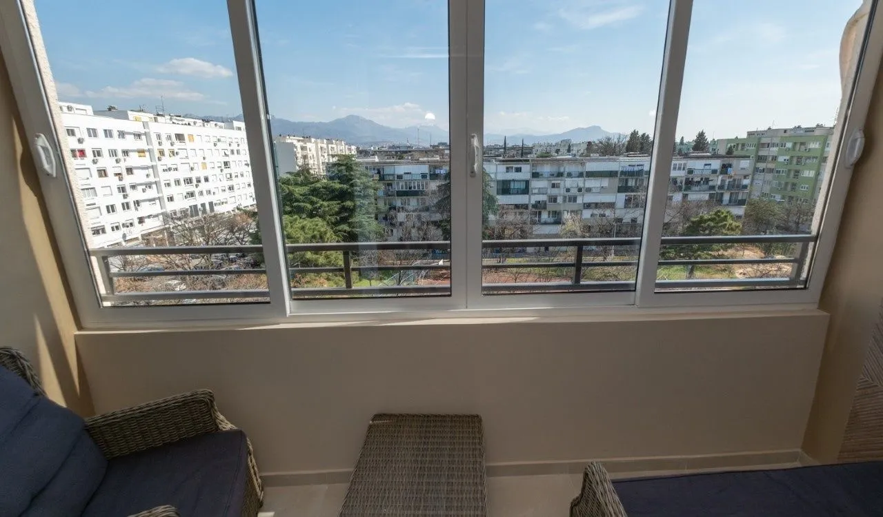 Prodaja, dvosoban stan, 75m², Preko Morače, Podgorica