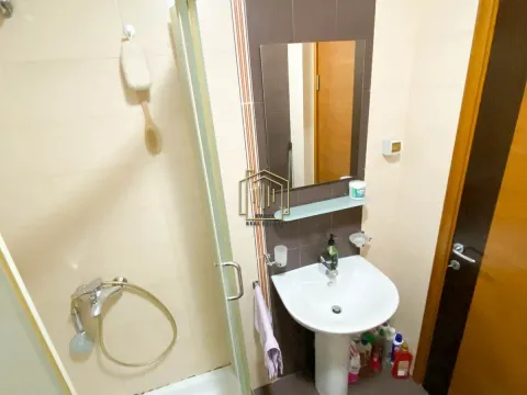 Izdavanje, dvosoban stan, 65m², Stari Aerodrom, Podgorica - image 6