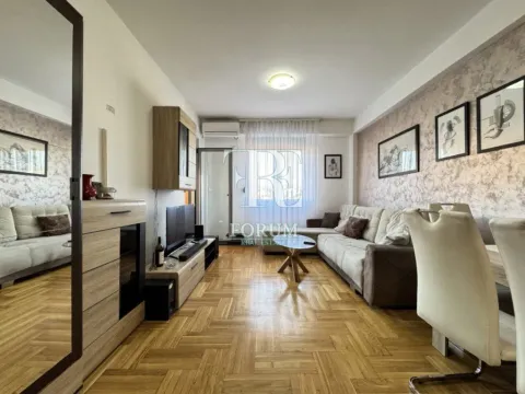 Rent, one bedroom apartment, 51m², Stari Aerodrom, Podgorica - image 3