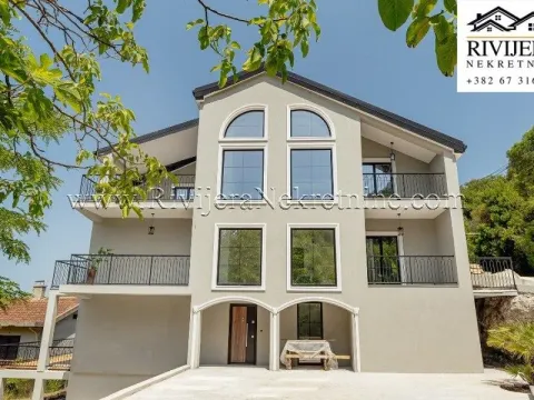 Prodaja, trosoban stan, 117m², Herceg Novi, Crna Gora - image 13