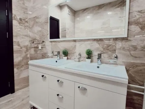 Sale, two bedroom apartment, 92m², Budva, Crna Gora - image 15