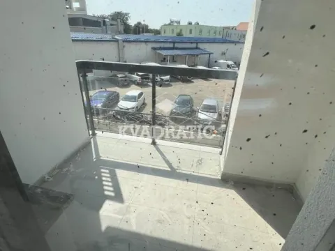 Prodaja, četvorosoban stan, 112m², Zemun Gornji Grad, Zemun Sve Podlokacije - image 16