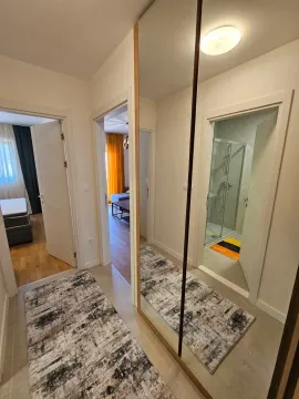 Izdavanje, jednosoban stan, 40m², Pobrežje, Podgorica - image 4