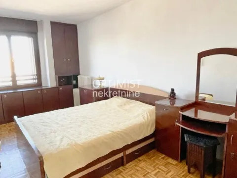 Izdavanje, četvorosoban stan, 91m², Slavija, Vračar Sve Podlokacije - image 10