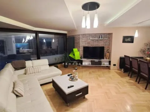 Prodaja, trosoban stan, 98m², Centar, Niš - image 2