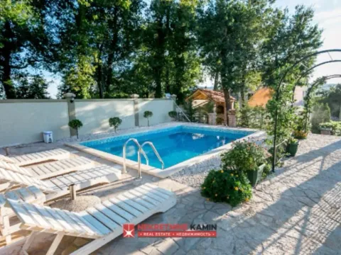 Sale, house, 297m², Herceg Novi, Crna Gora - image 2