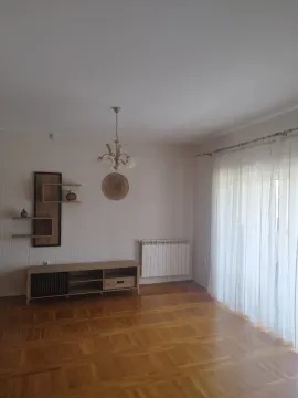 Rent, house, 140m², Zabjelo, Podgorica - image 4