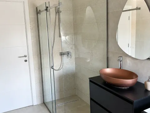 Rent, two bedroom apartment, 80m², Murtovina, Podgorica - image 5