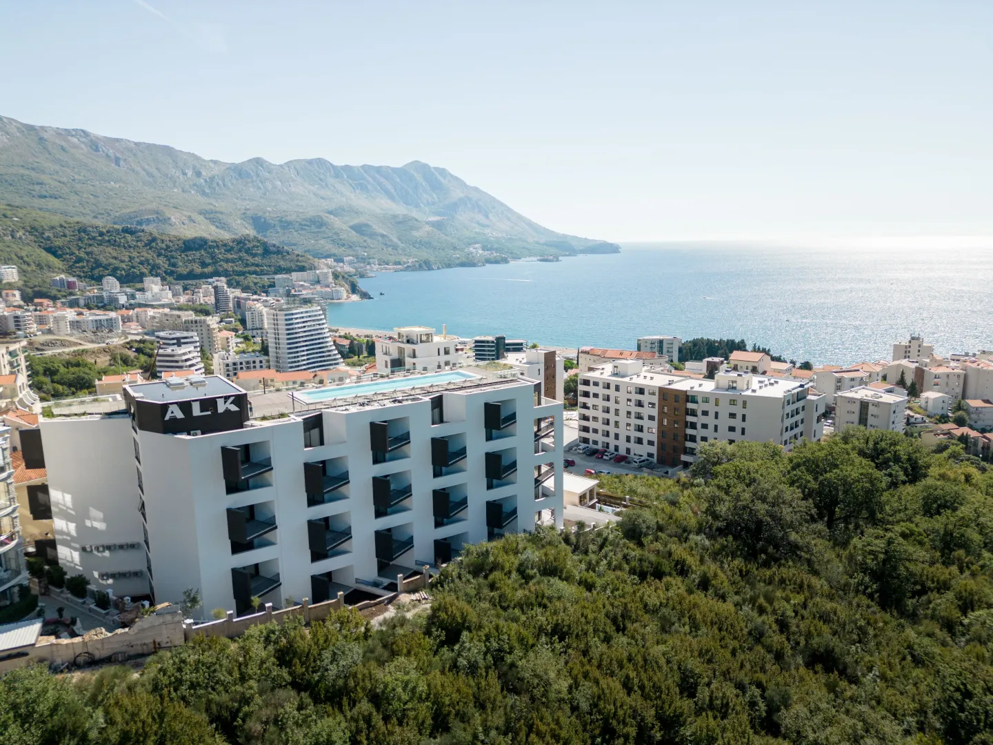 Sale, one bedroom apartment, 77m², Bečići, Budva