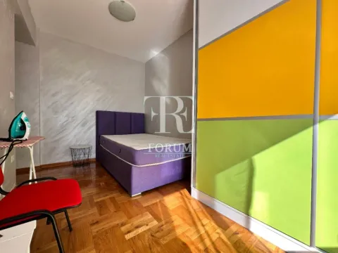 Izdavanje, dvosoban stan, 60m², Blok 9, Podgorica - image 9