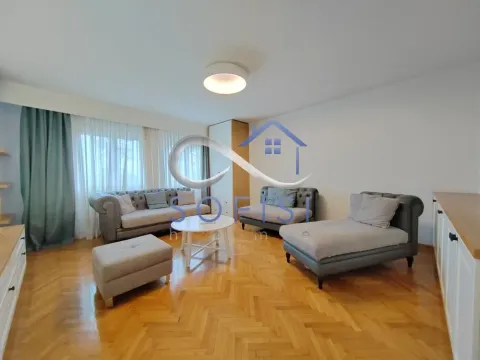 Izdavanje, četvorosoban stan, 100m², Stari grad, Novi Sad - image 5