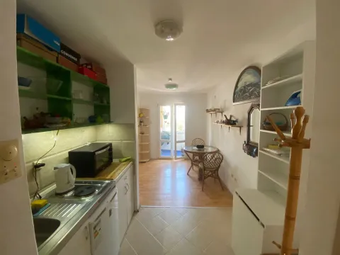 Rent, studio apartment, 27m², Dubovica, Budva - image 6