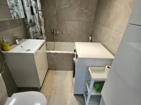 Izdavanje, dvosoban stan, 37m², Stari Grad, Beograd - image 20