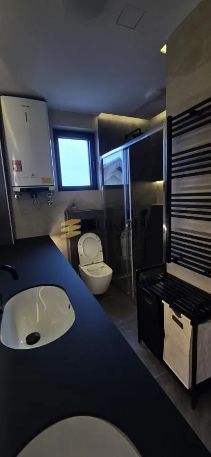Izdavanje, trosoban stan, 82m², Olimp, Zvezdara Sve Podlokacije