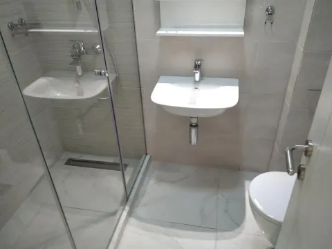 Izdavanje, dvosoban stan, 70m², Dalmatinska ulica, Podgorica - image 12