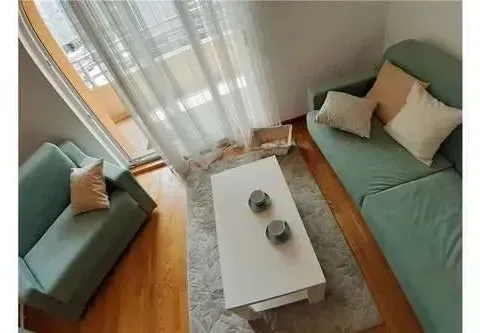 Izdavanje, garsonjera, 33m², City Kvart, Podgorica - image 1