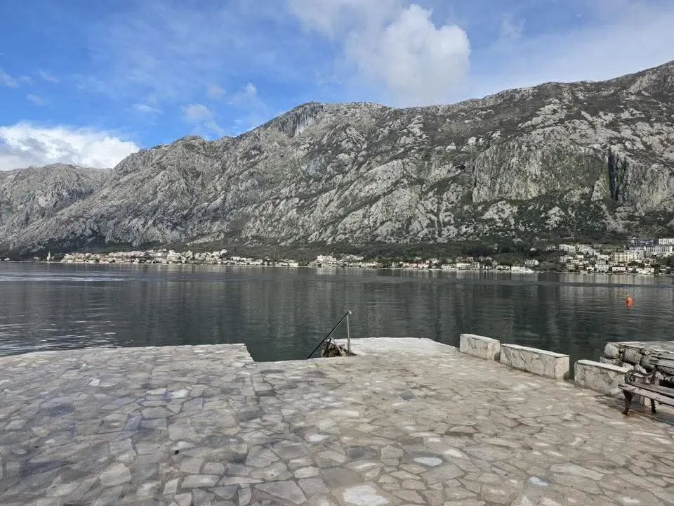Prodaja, jednosoban stan, 51m², Prčanj, Kotor