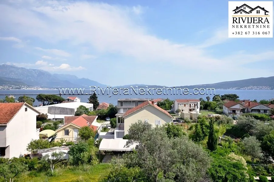 Prodaja, trosoban stan, 83m², Bijela, Herceg Novi