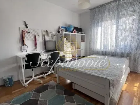 Prodaja, trosoban stan, 75m², Petrovaradin, Novi Sad - image 6