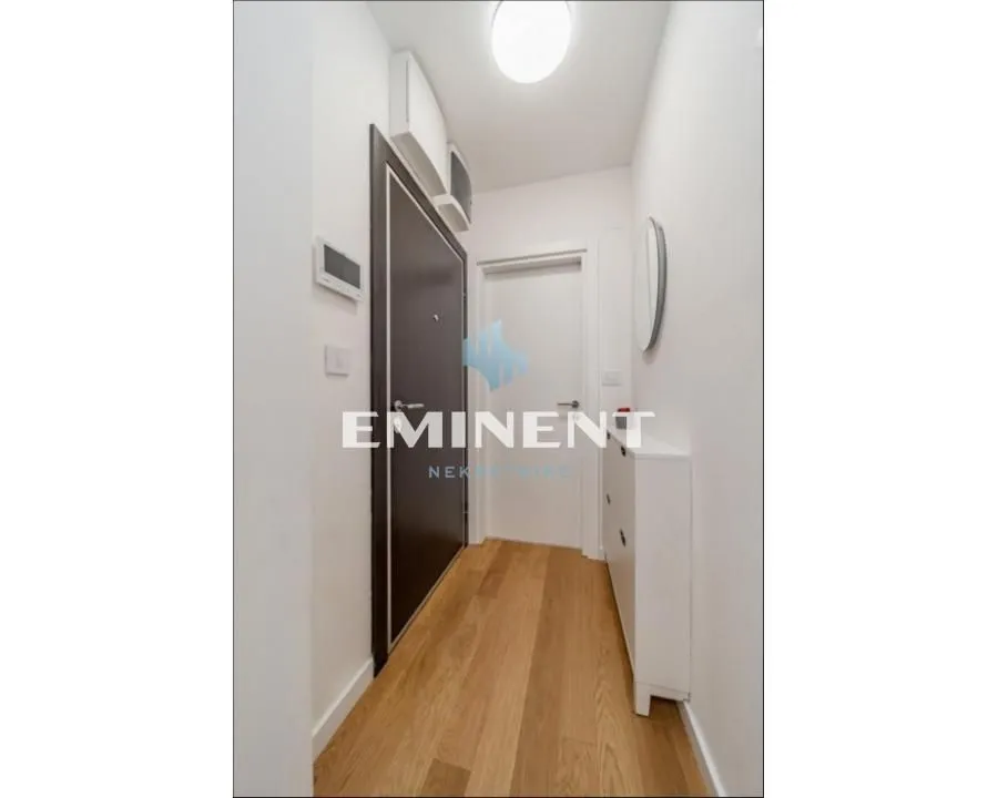 Izdavanje, dvosoban stan, 41m², Vukov Spomenik, Zvezdara Sve Podlokacije