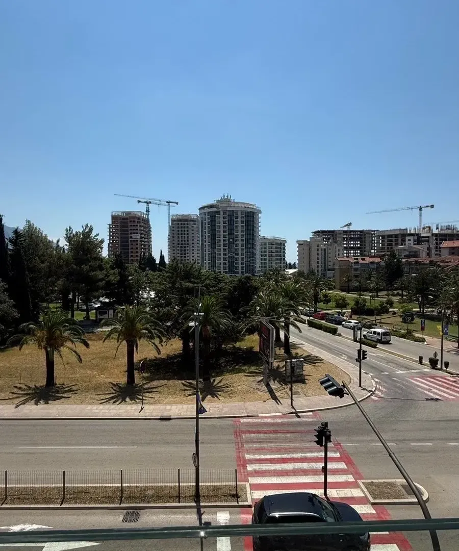 Prodaja, jednosoban stan, 37m², Centar, Budva