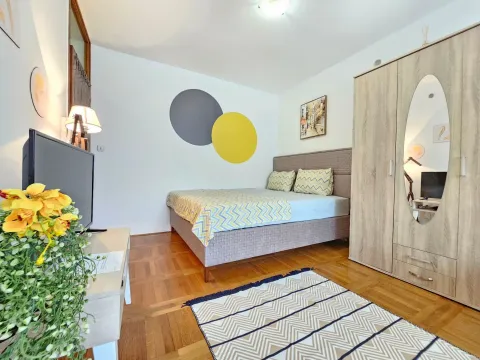Prodaja, garsonjera, 24m², Budva, Crna Gora - image 13