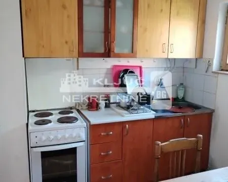Prodaja, kuća, 2940m², Miljakovac, Rakovica - image 6