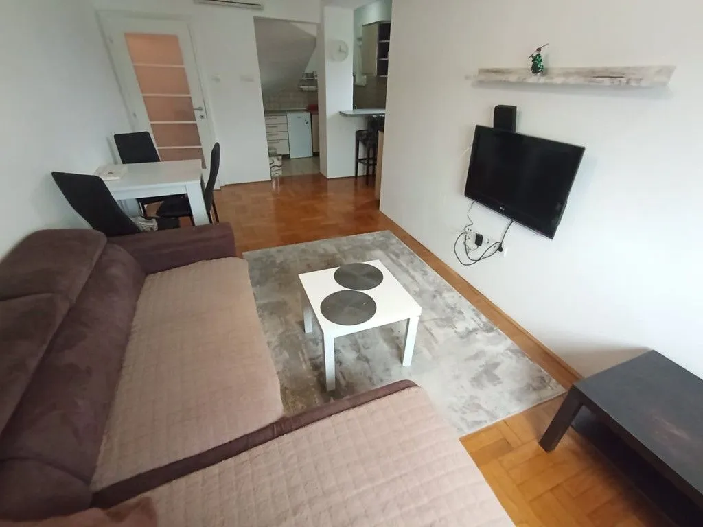 Prodaja, jednosoban stan, 50m², Zabjelo, Podgorica