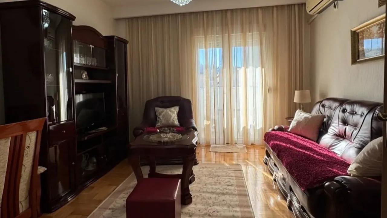 Izdavanje, jednosoban stan, 40m², Zabjelo, Podgorica