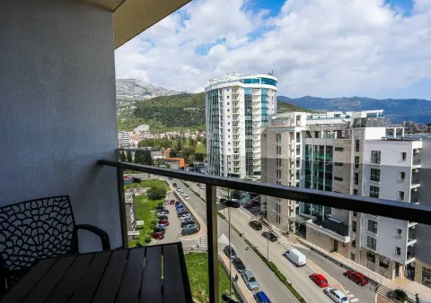 Rent, one bedroom apartment, 52m², Centar, Budva - image 6