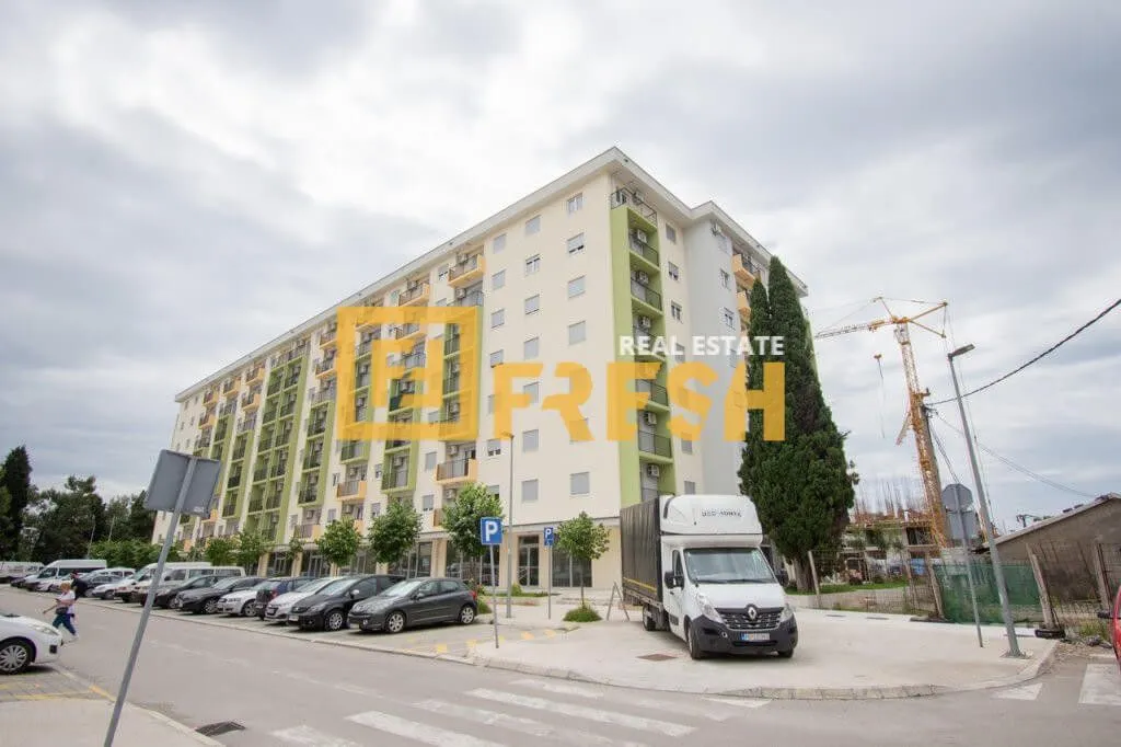 Rent, office space, 51m², Pobrežje, Podgorica