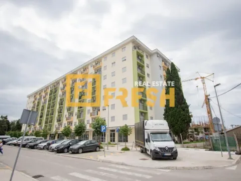 Rent, office space, 51m², Pobrežje, Podgorica - image 1