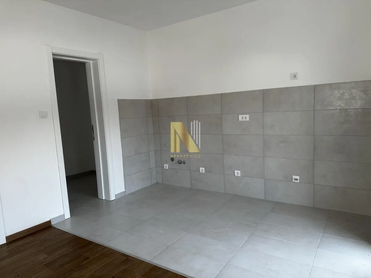Prodaja, dvosoban stan, 50m², Telep, Novi Sad Sve Podlokacije