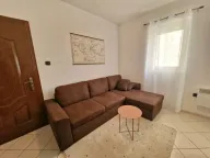 Izdavanje, garsonjera, 21m², Budva, Crna Gora - image 2