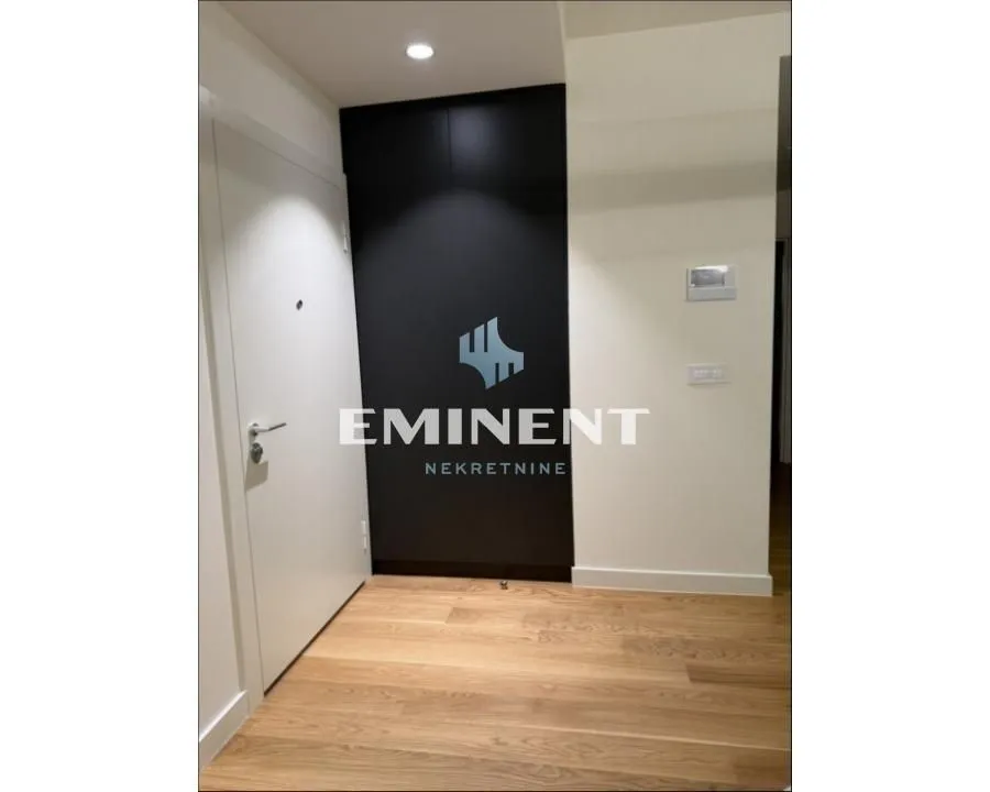 Rent, three bedroom apartment, 76m², Savski Venac, Beograd