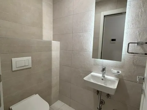 Sale, two bedroom apartment, 66m², Stari Aerodrom, Podgorica - image 9