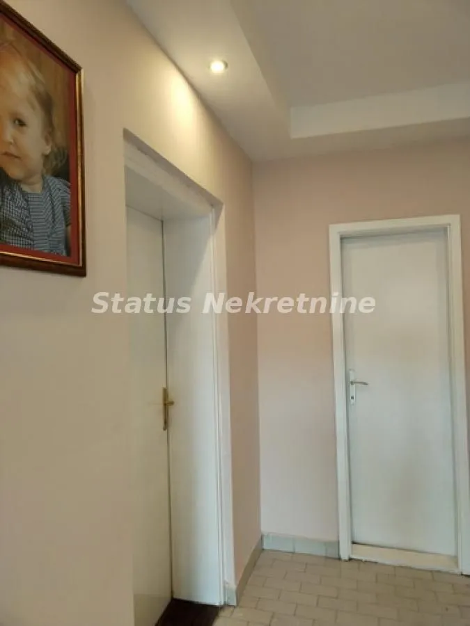 Sale, house, 210m², Beočin, Srbija