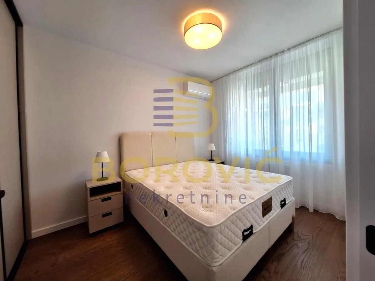 Izdavanje, dvosoban stan, 62m², Crveni Krst, Beograd