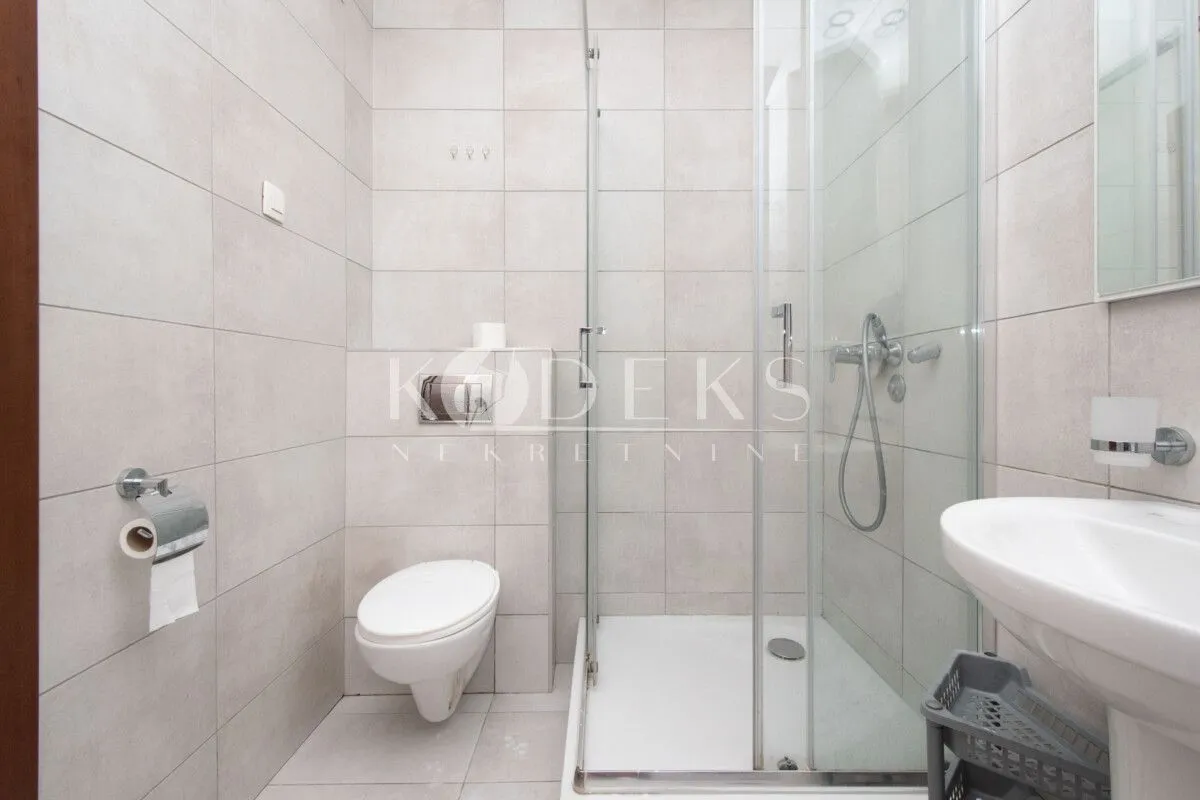 Prodaja, dvosoban stan, 66m², Ljubović, Podgorica