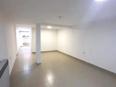 Izdavanje, poslovni prostor, 150m², Autokomanda, Voždovac Sve Podlokacije - image 4