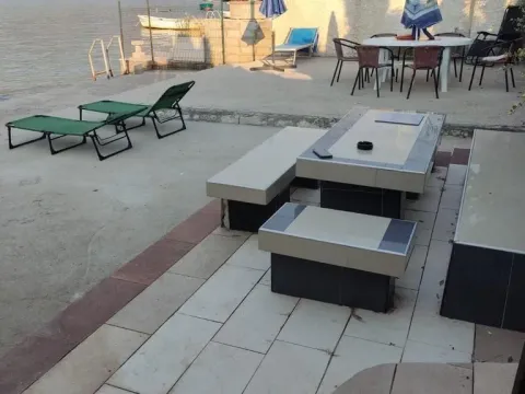 Prodaja, kuća, 387m², Đuraševići, Tivat - image 11