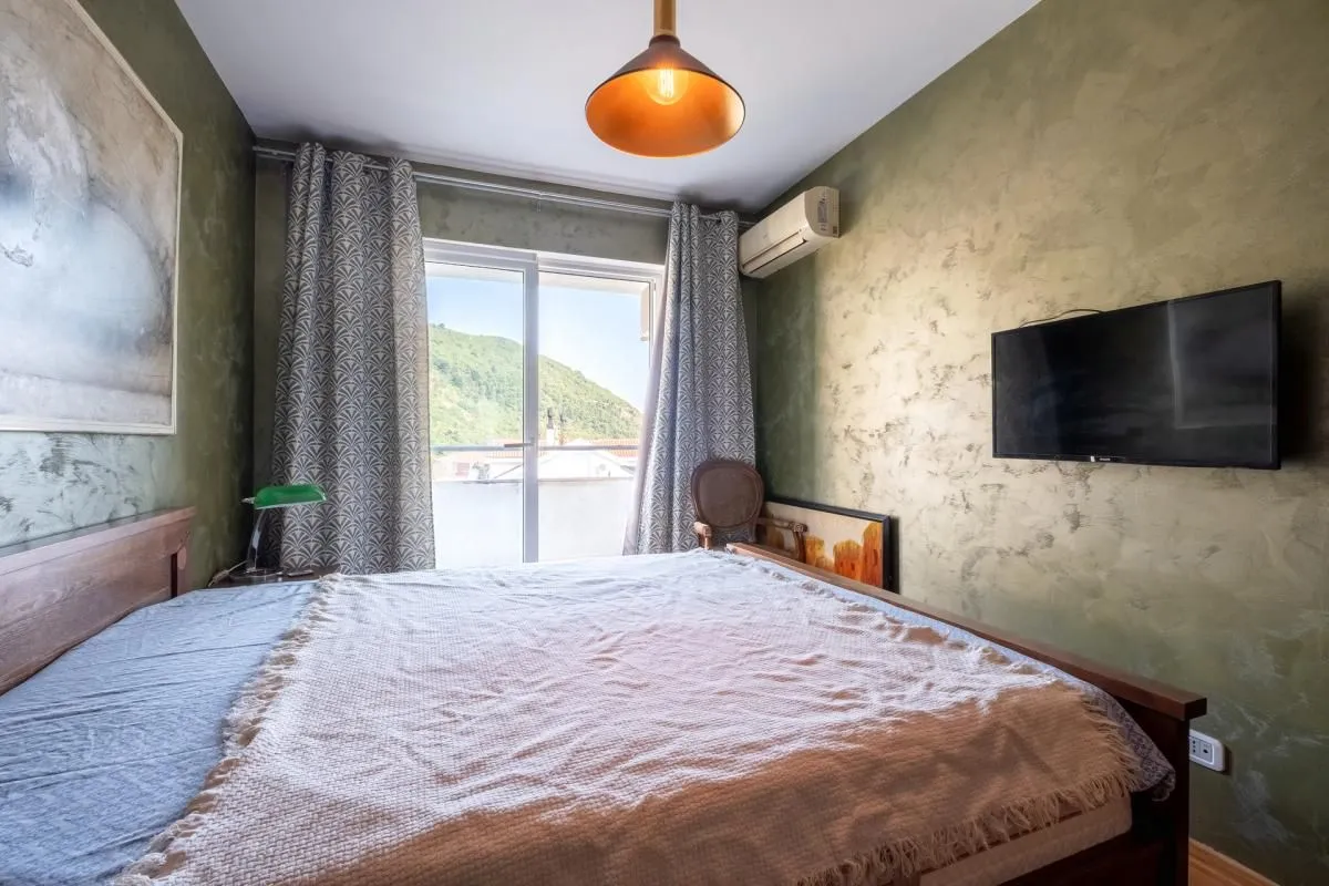 Prodaja, dvosoban stan, 76m², Budva, Crna Gora