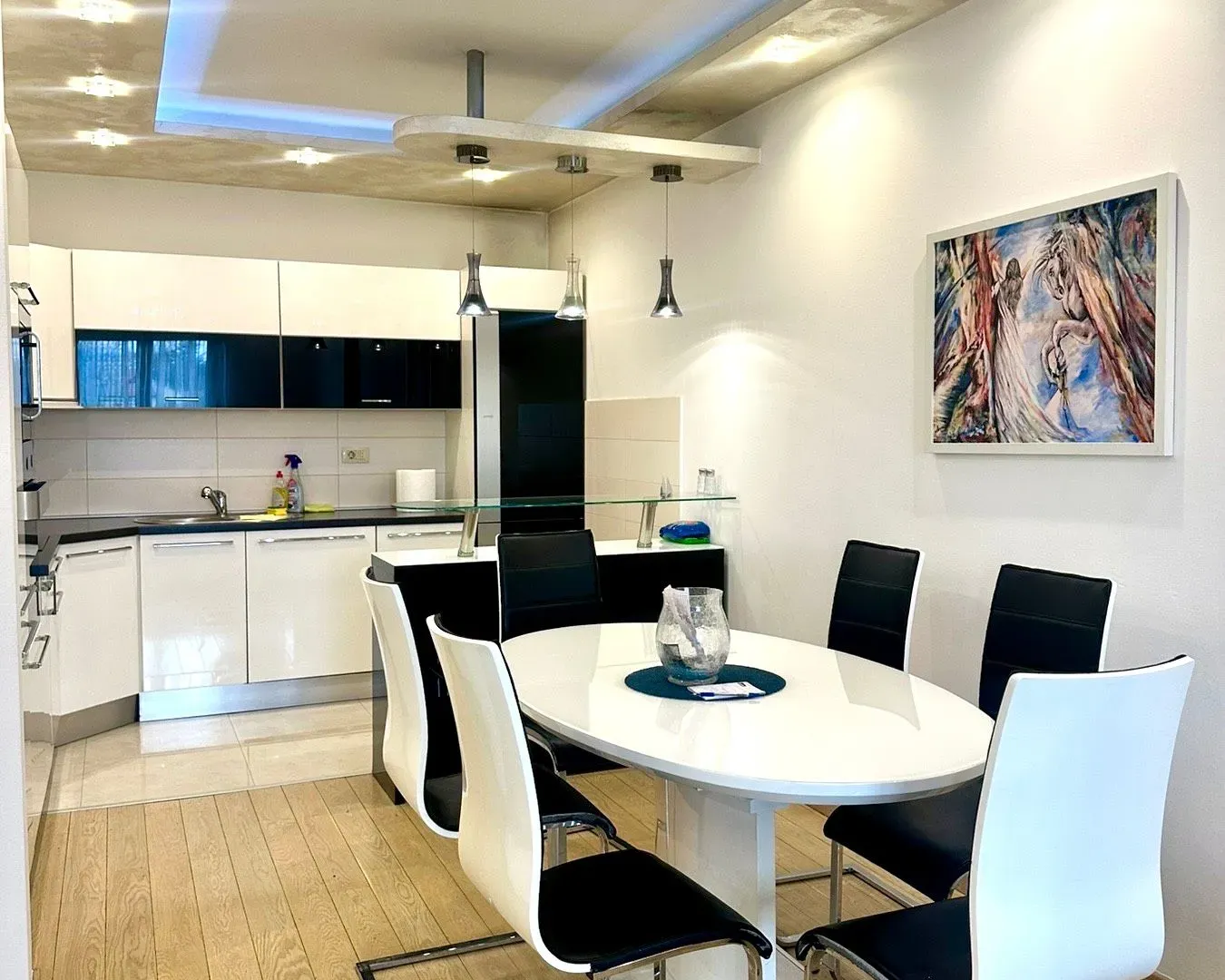 Rent, two bedroom apartment, 76m², City Kvart, Podgorica