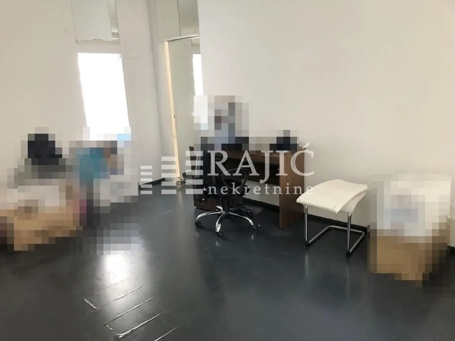Izdavanje, dvosoban stan, 51m², Stari Grad, Beograd
