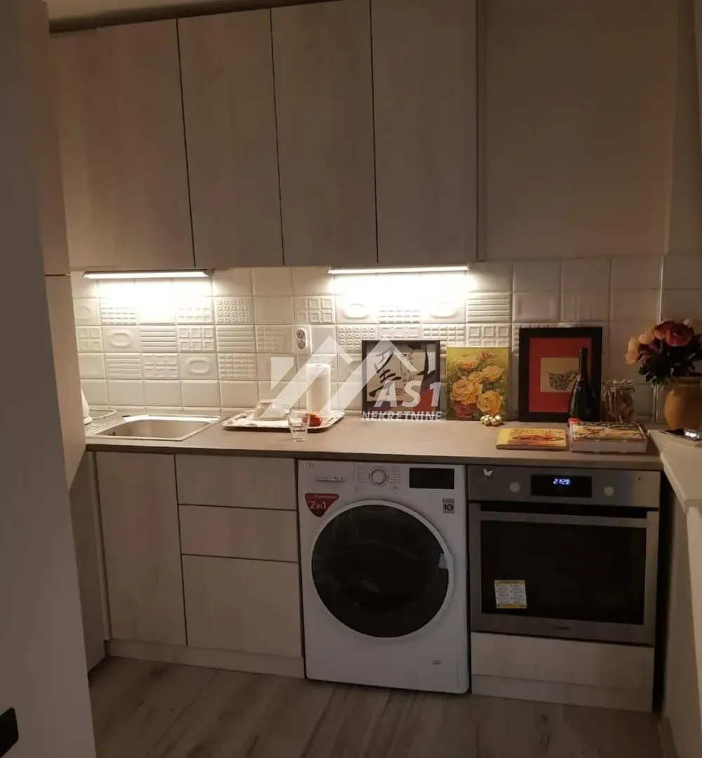 Izdavanje, stan, 25m², Liman 3, Novi Sad Sve Podlokacije