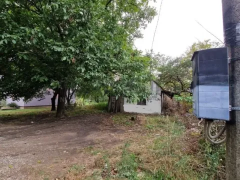 Zemljište in Zemun Sve Podlokacije