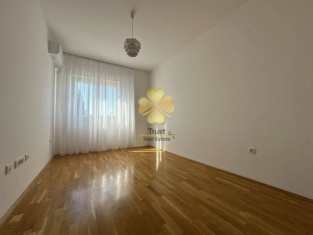 Rent, three bedroom apartment, 105m², Ljubović, Podgorica